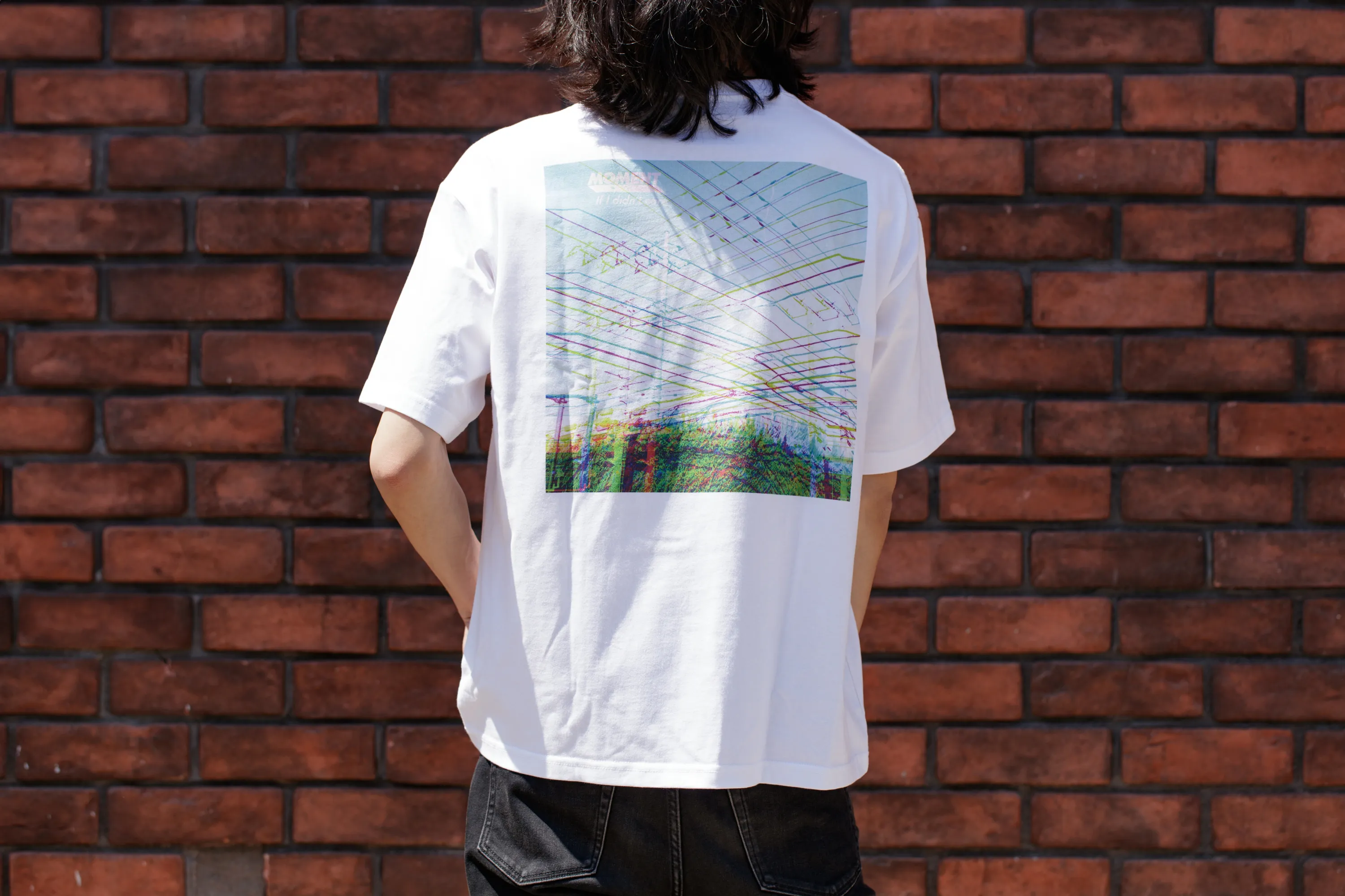 MOMENT T-SHIRT back