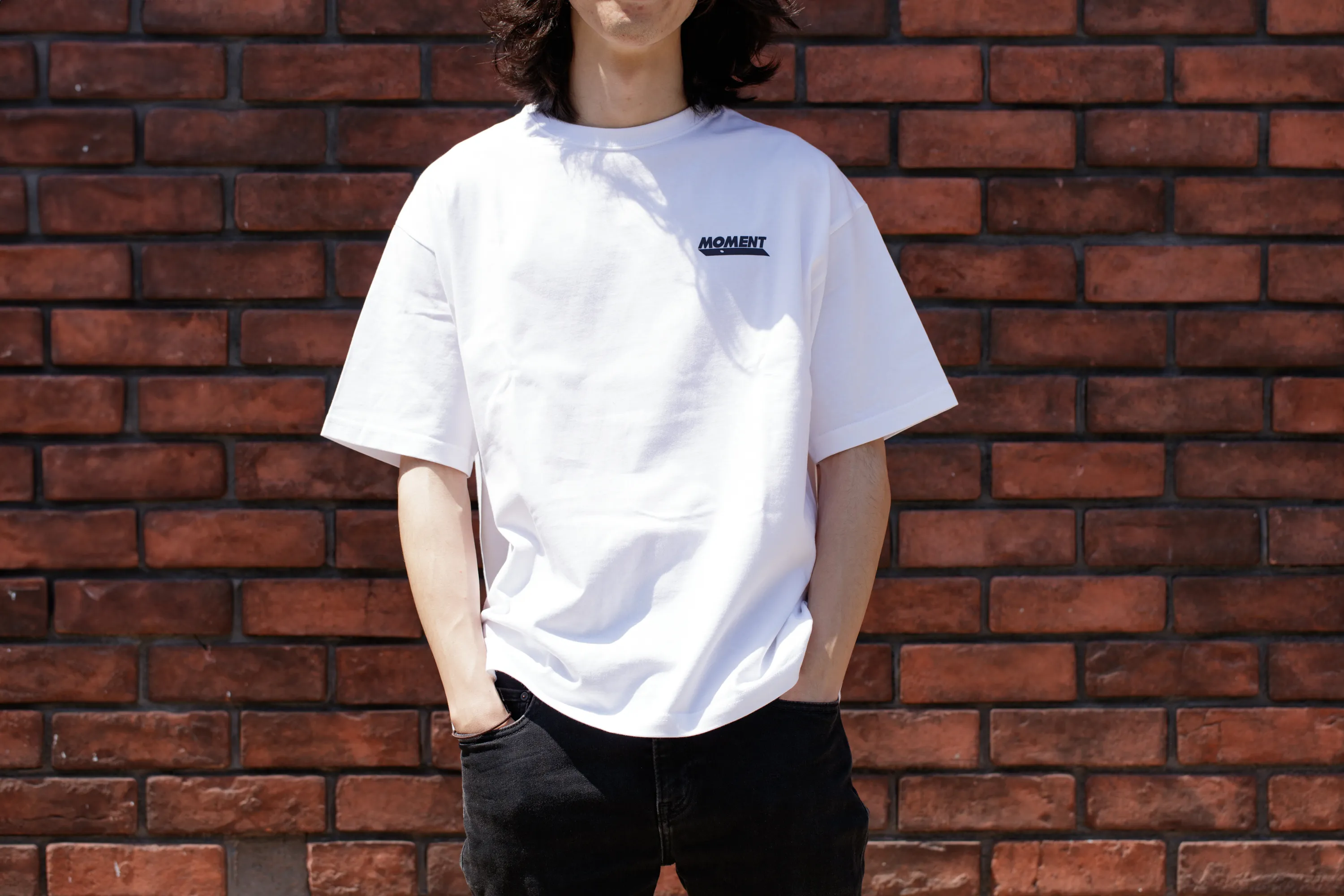 MOMENT T-SHIRT front